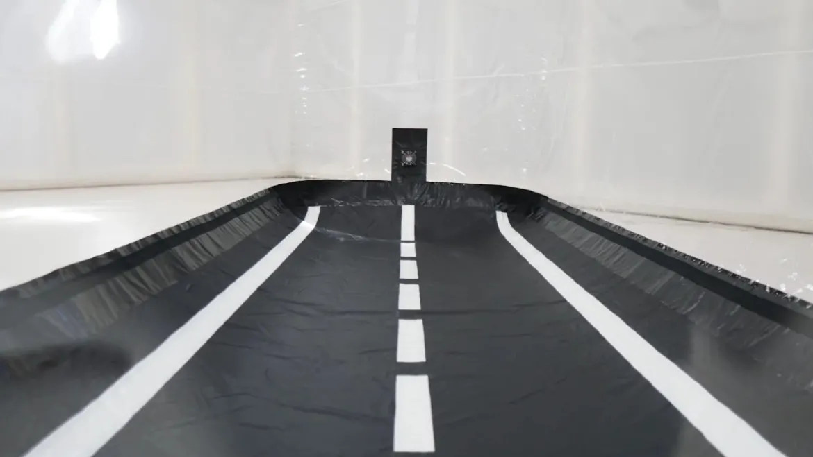 20' Signature Series Tall Indoor CarCapsule w/Road Emblazoned Floor Includes Intellicharger (CS20TF)