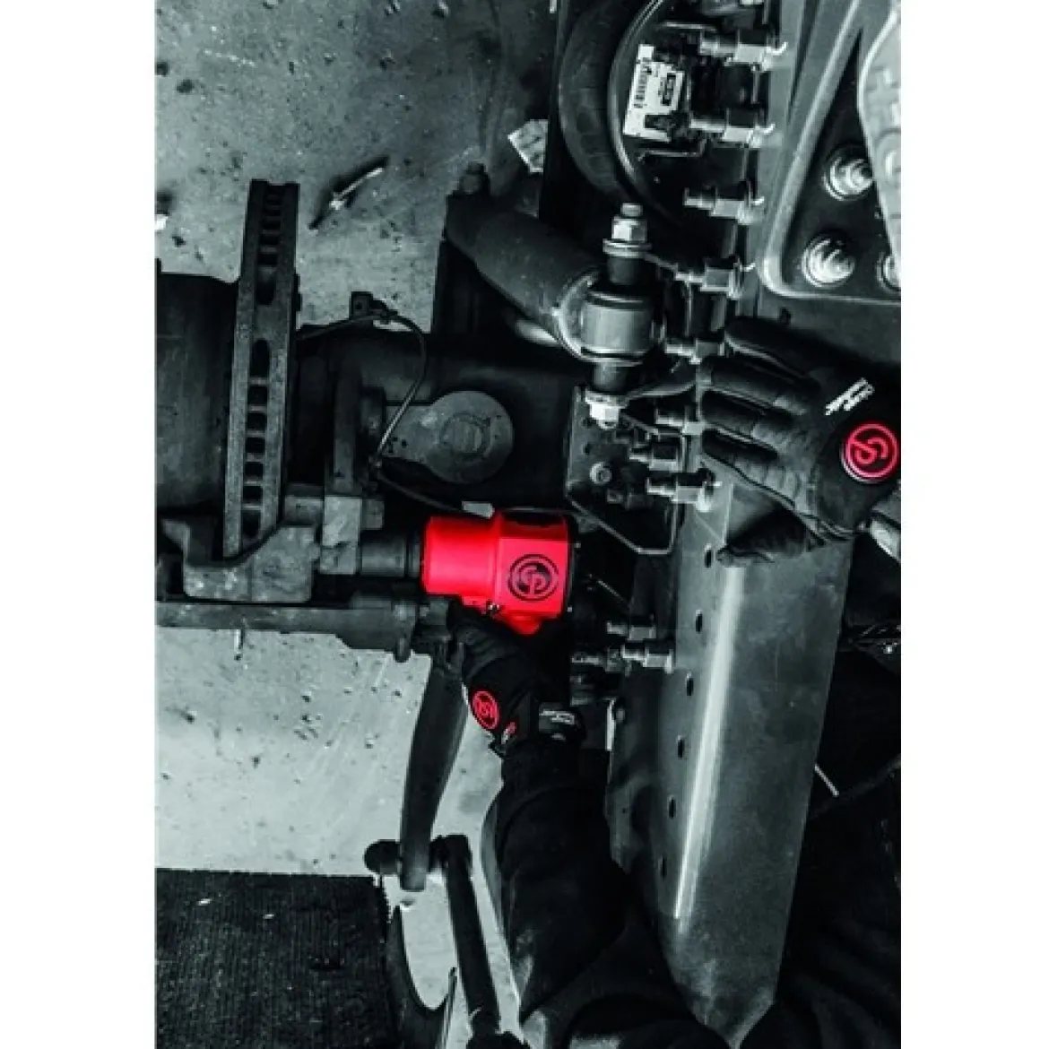 Chicago Pneumatic 3/4" Drive Stubby Impact Wrench 1050 ft-lbs Torque (CP7762)