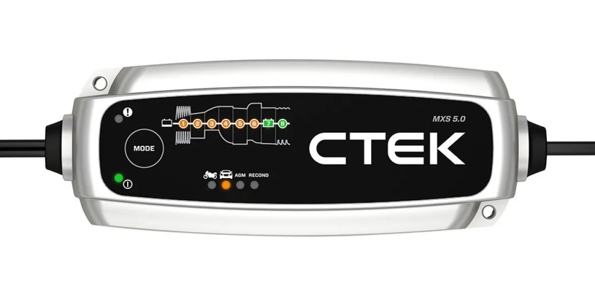 CTEK MXS 5.0 12V 4.3A Fully Automatic Battery Charger and Maintainer (40-206)