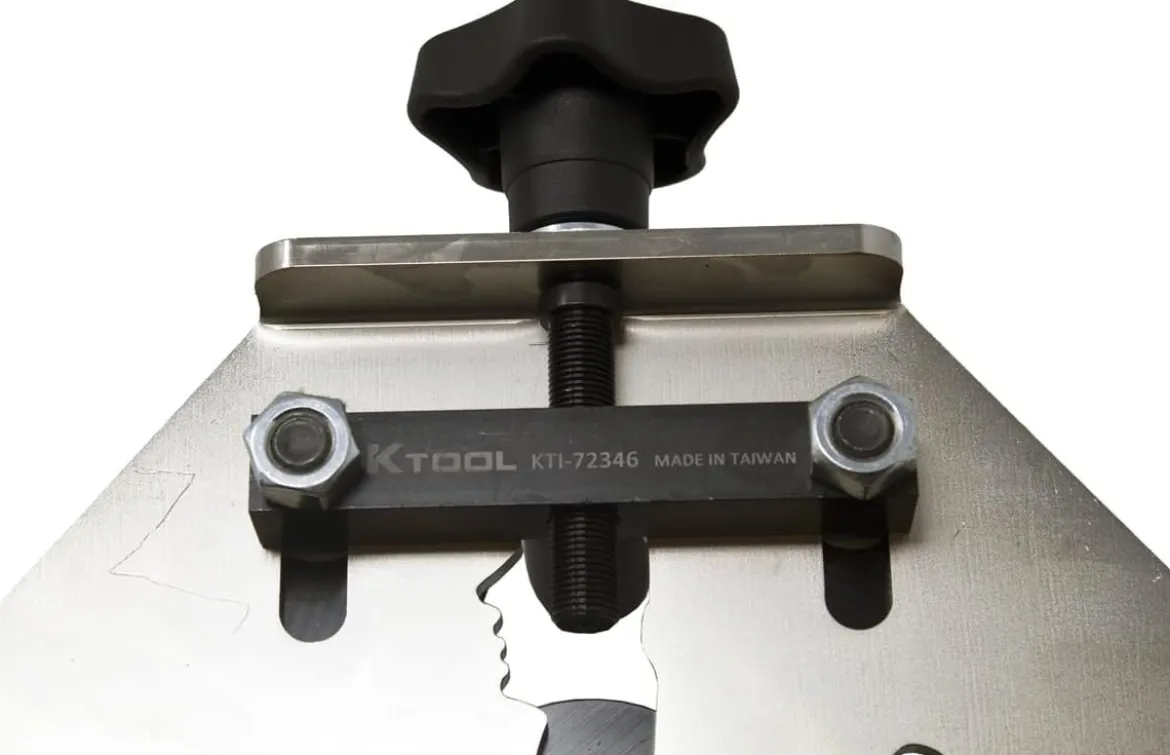 K Tool Coiled Tube Straightener 3/16"-5/8", ABS Wheels (72346)