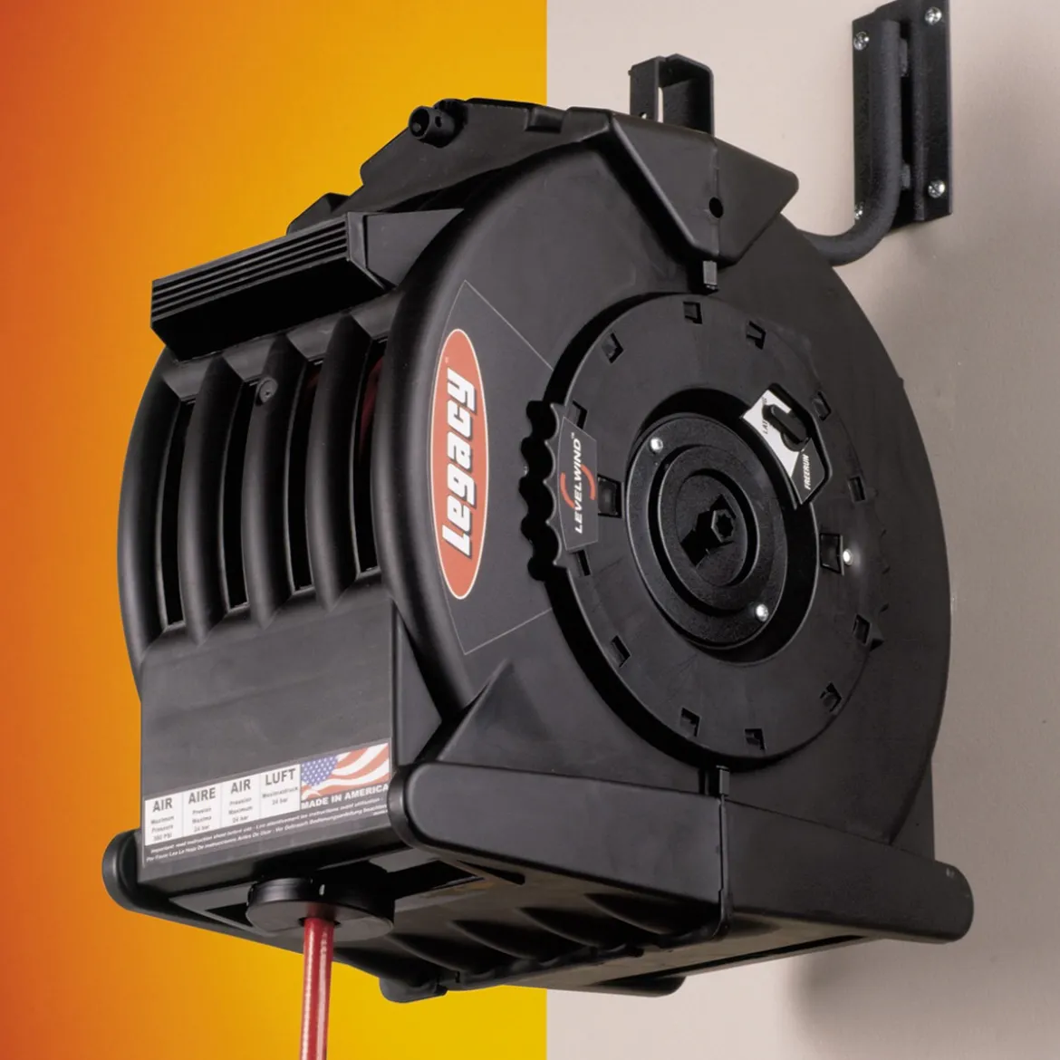 Legacy L8310 3/8 X 100' Air Hose Reel, Levelwind