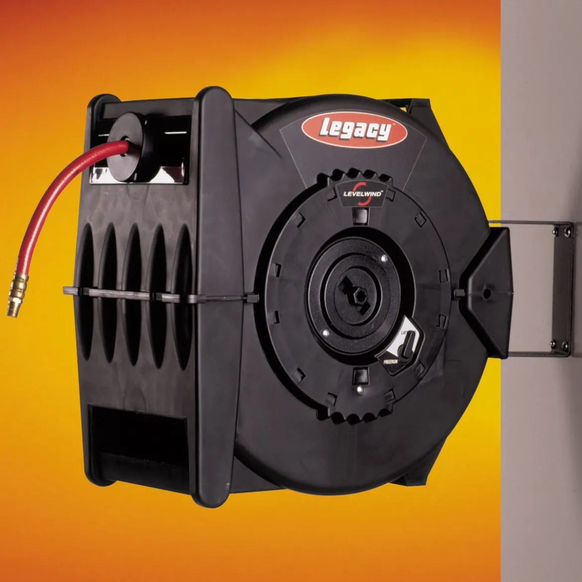 Legacy L8310 3/8 X 100' Air Hose Reel, Levelwind