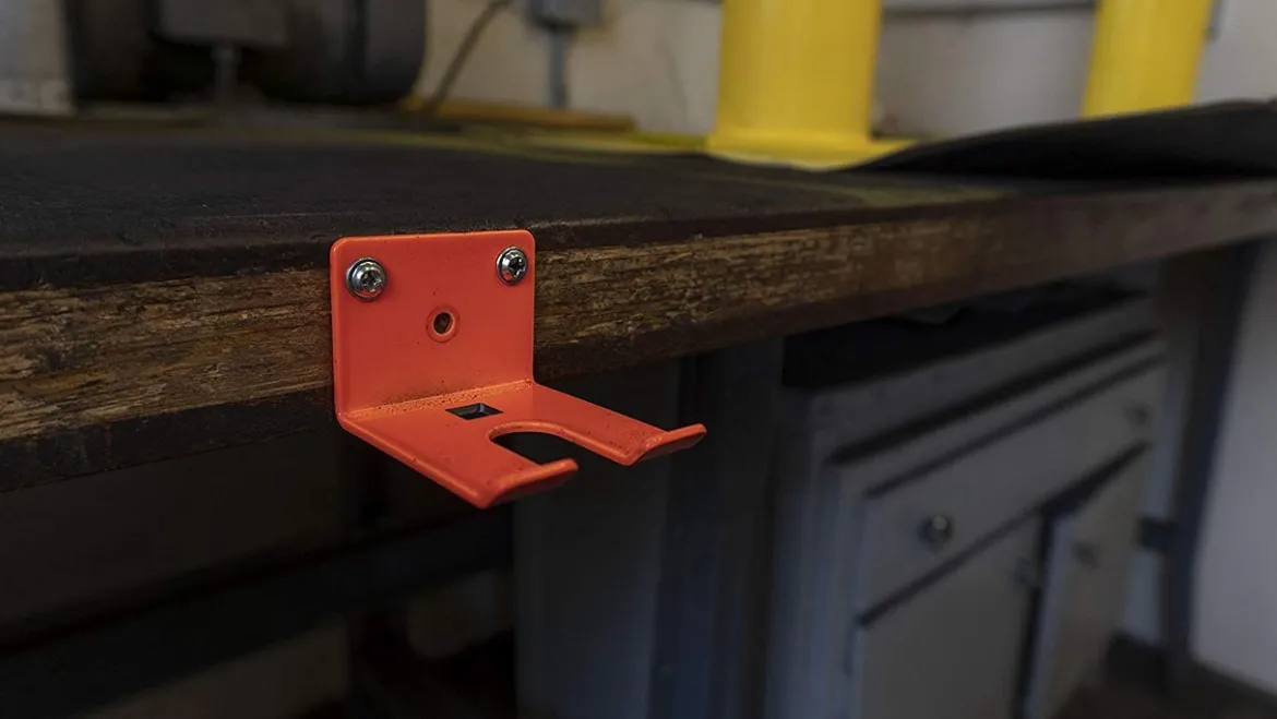 Lisle Orange Air Hose Holder (49700)