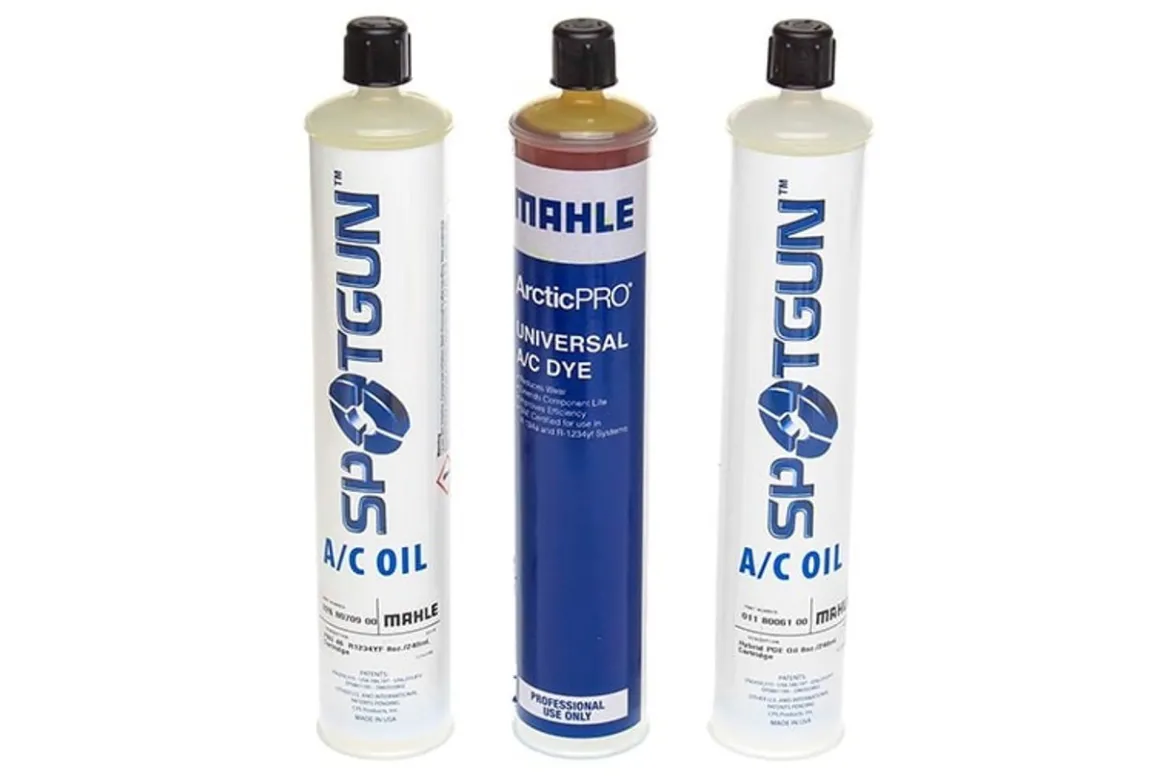 Mahle ArcticPRO A/C Lubricant & Dye Injector R1234YF Master Kit (026 80707 00)