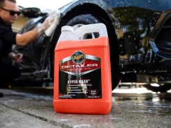 Meguiar's Hyper Wash Foaming Car Wash – 1 Gallon (D11001)
