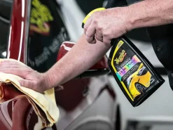 Meguiar's Ultimate Quik Wax Spray 24 Oz Bottle (G200924)