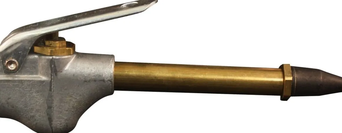 Milton 153BK 1/4" NPT Lever Style Blow Gun - Each