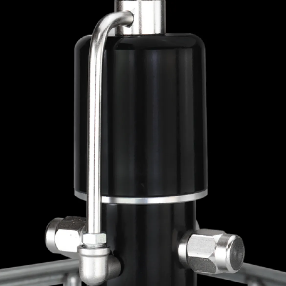 Zeeline 5:1 Pneumatic Stub Style Standard Flow Rate Piston Pump (ZE1730)